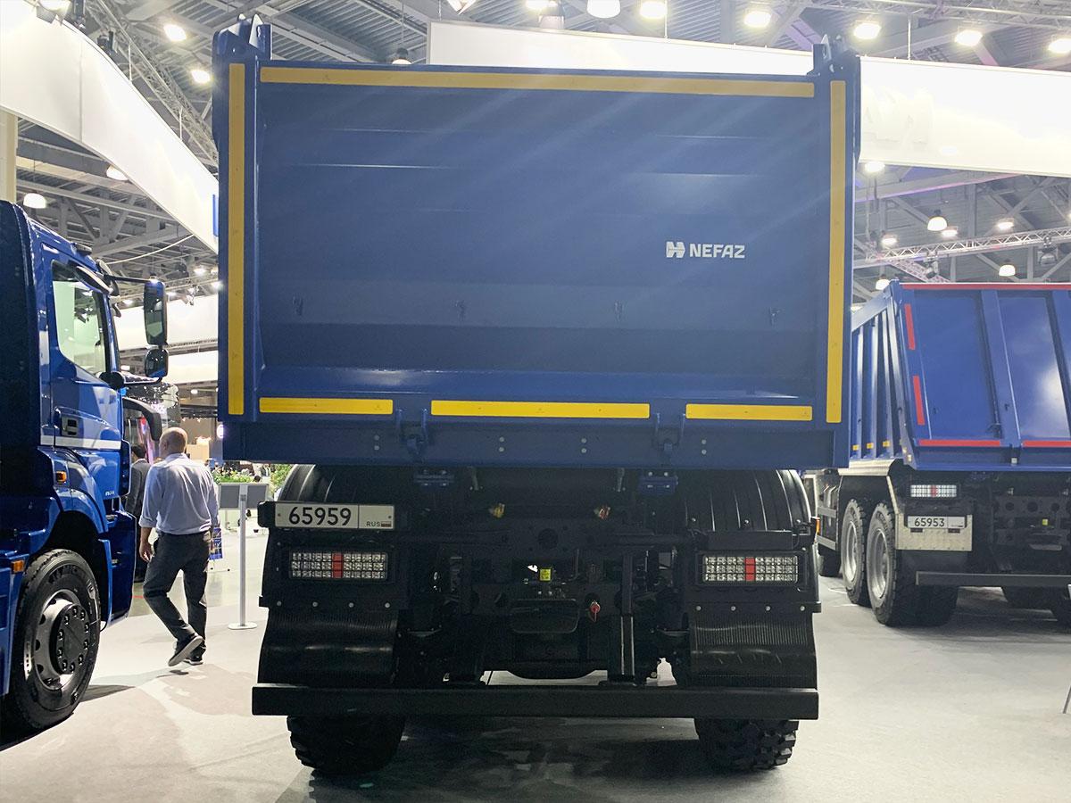 Самосвал KAMAZ-65959