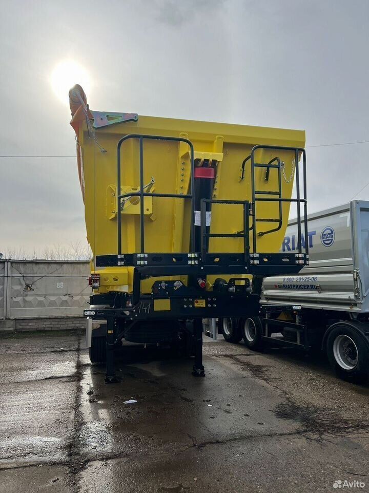 Полуприцеп самосвальный 3-осный Риат 